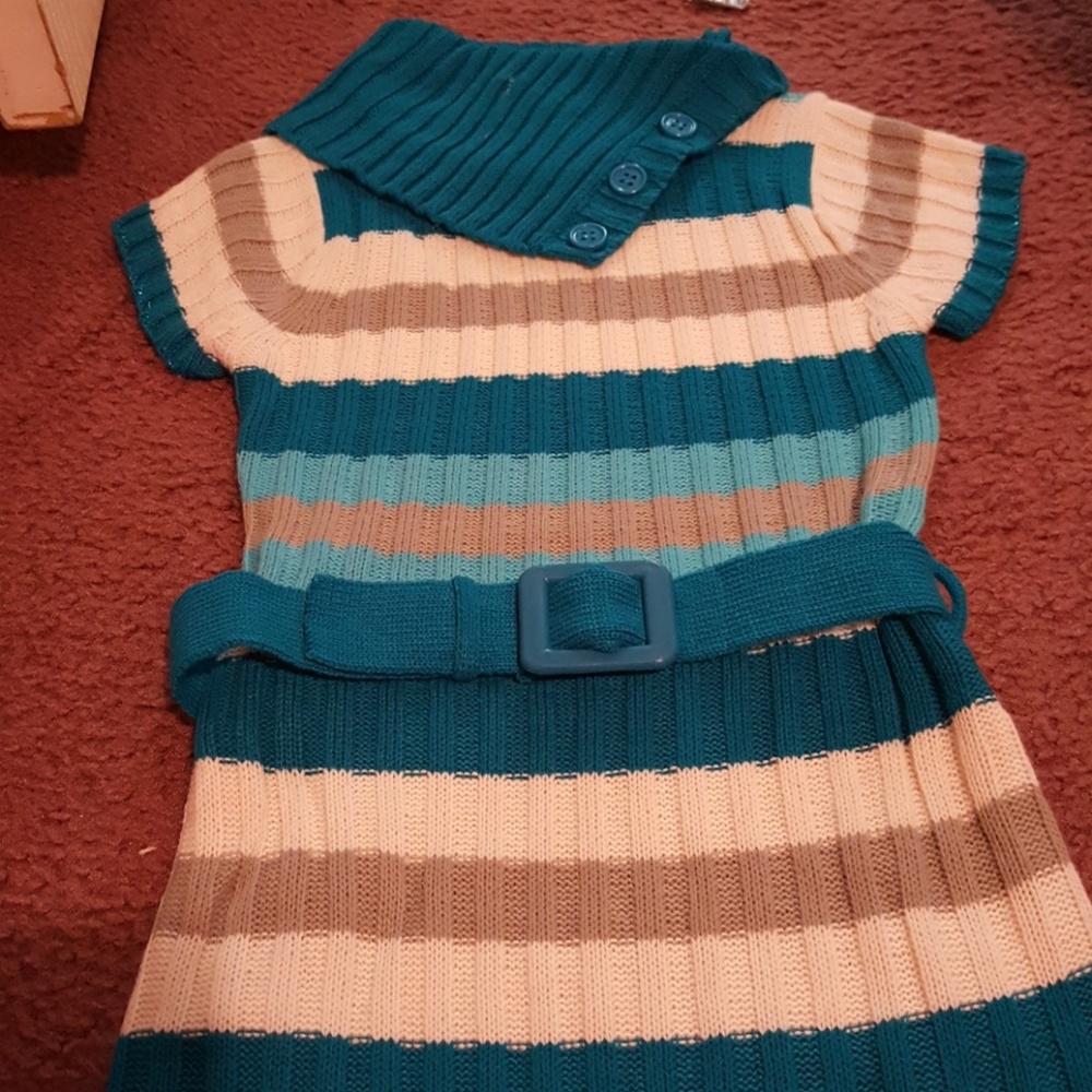 Bnwt sweater dress. Super cute!